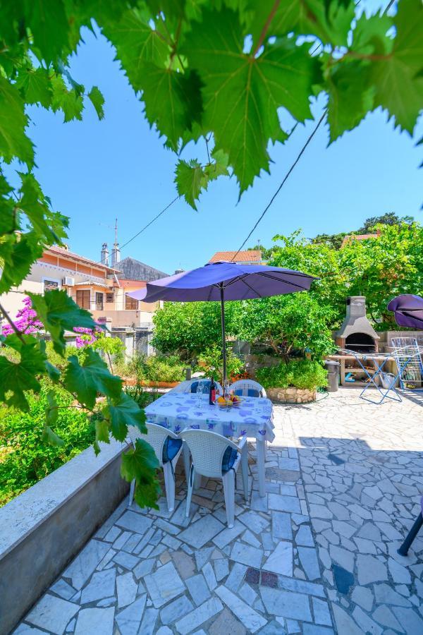 Apartmani Loreta Mali Losinj Bagian luar foto