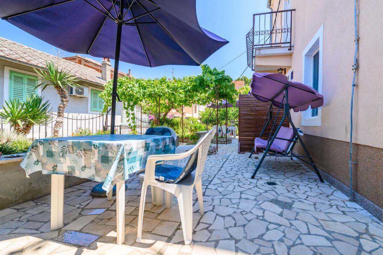 Apartmani Loreta Mali Losinj Bagian luar foto