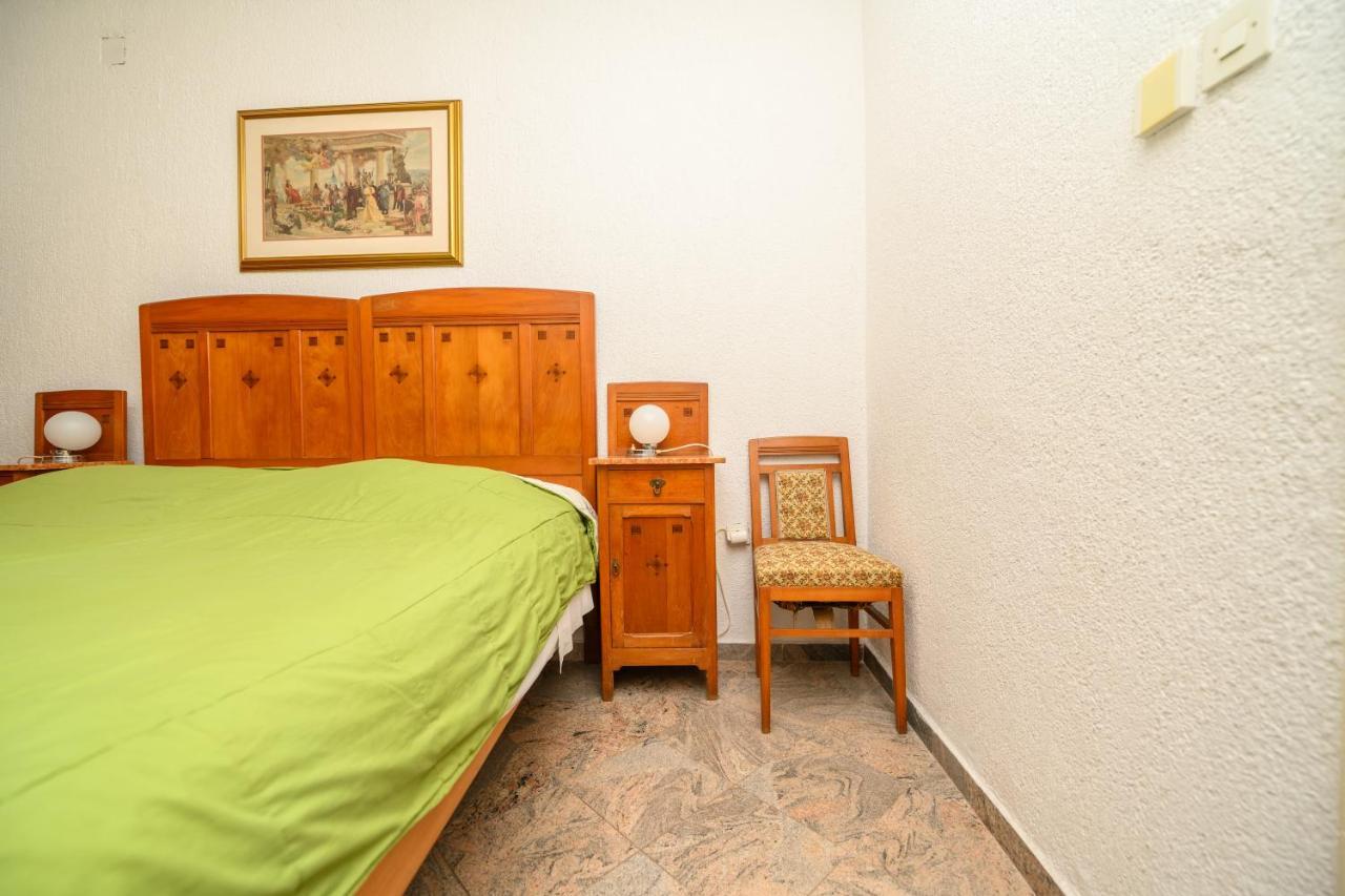 Apartmani Loreta Mali Losinj Bagian luar foto