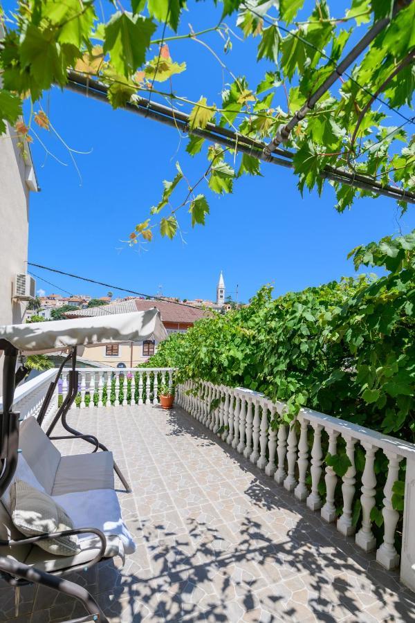 Apartmani Loreta Mali Losinj Bagian luar foto