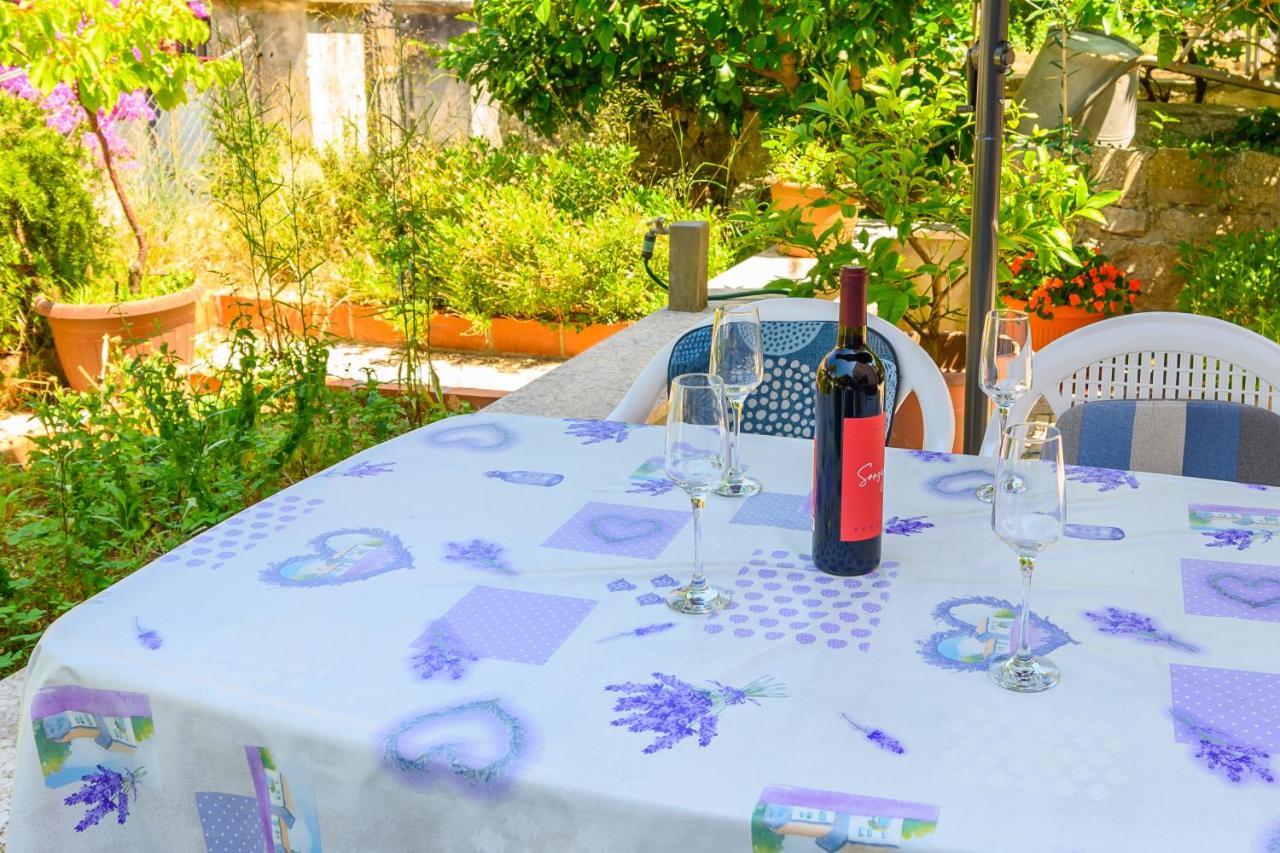 Apartmani Loreta Mali Losinj Bagian luar foto