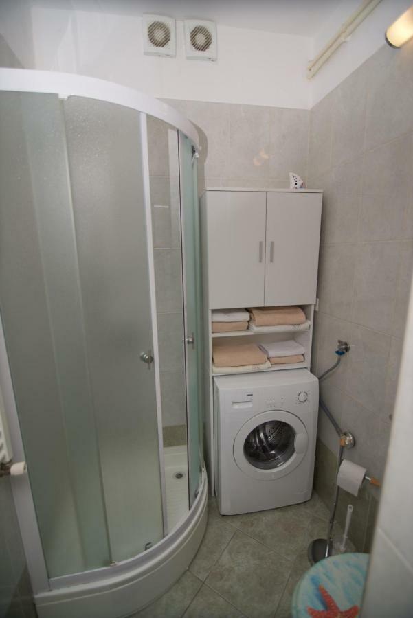 Apartmani Loreta Mali Losinj Bagian luar foto