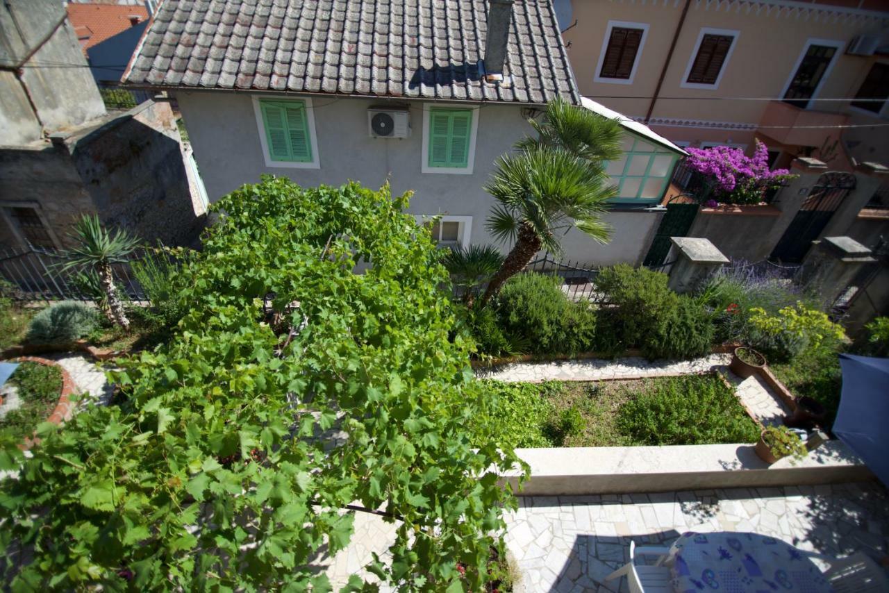 Apartmani Loreta Mali Losinj Bagian luar foto